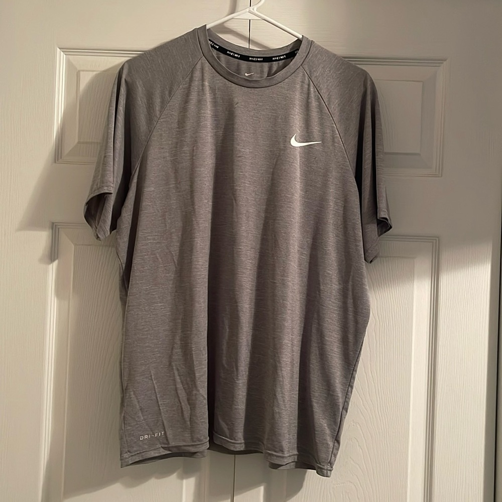 Nike dri-fit short sleeve tshirt